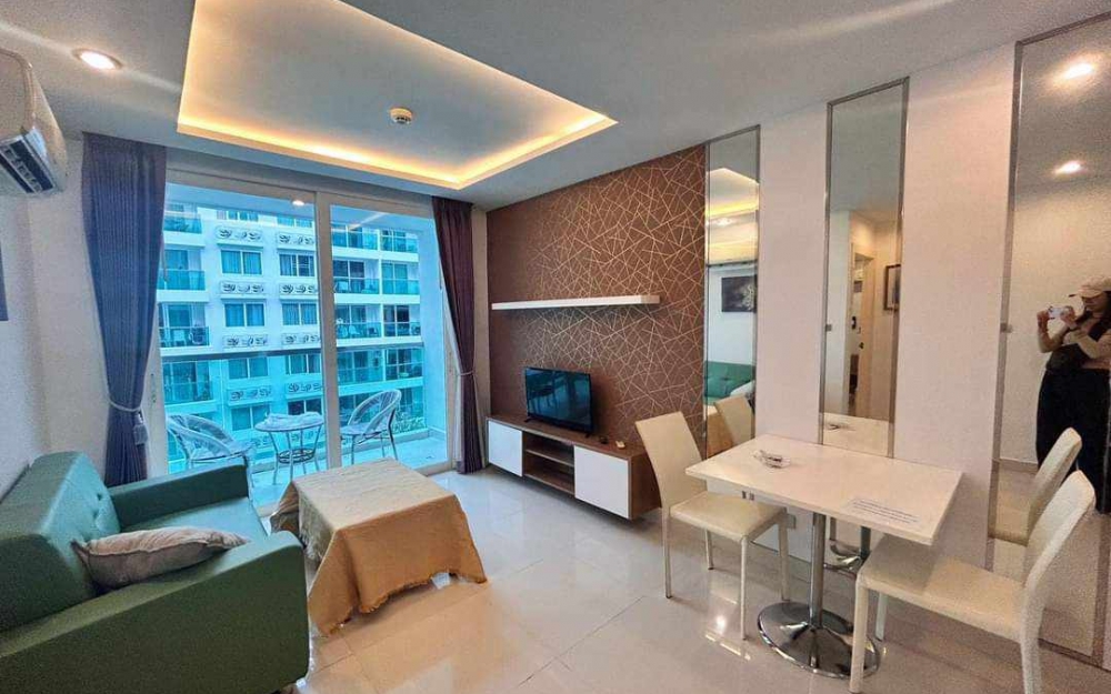 ปล่อยเช่ารายปี Amazon Jomtien อเมซอน จอมเทียน 1 ห้องนอน ชั้น 4 วิวสระ