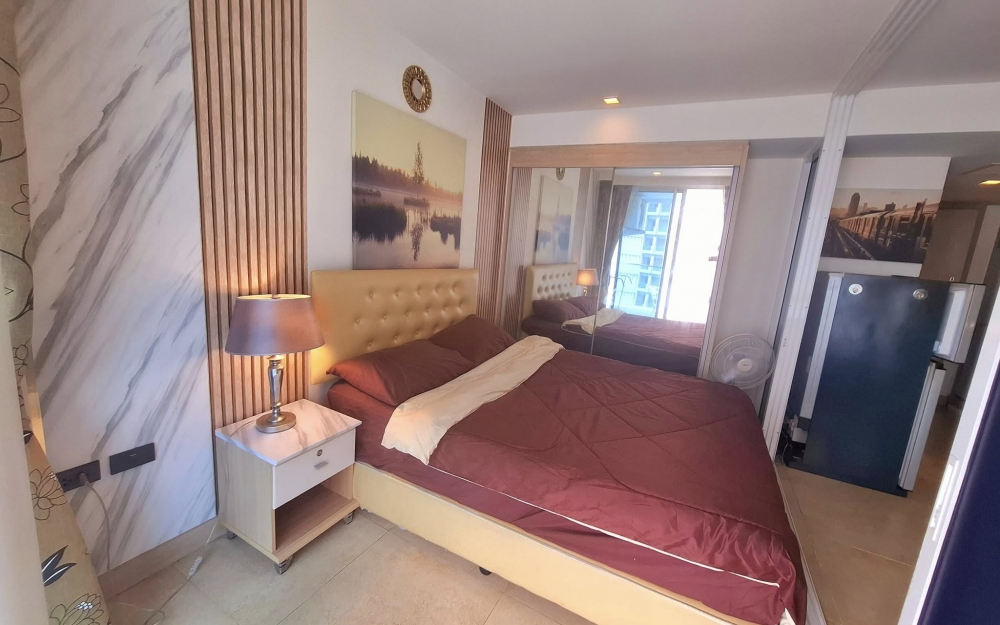 ให้เช่า The Cliff Pratumnak เดอะ คลิฟ พระตำหนัก 1 ห้องนอน วิวสระ