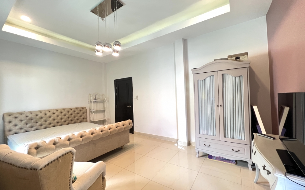 ขาย Pool Villa 2 ชั้น 4 ห้องนอน 4 ห้องน้ำ ห้วยใหญ่ (2)