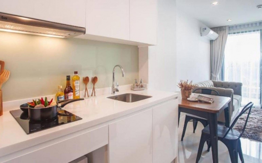 ขาย De Amber Bang Saray ดิ แอมเบอร์ บางเสร่ 1 ห้องนอน วิวเมือง (2)