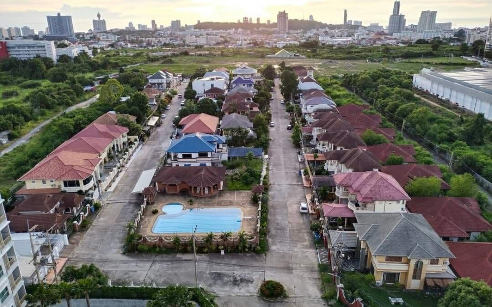 ขาย The Trust South Pattaya 1 ห้องนอน วิวเมือง (2)