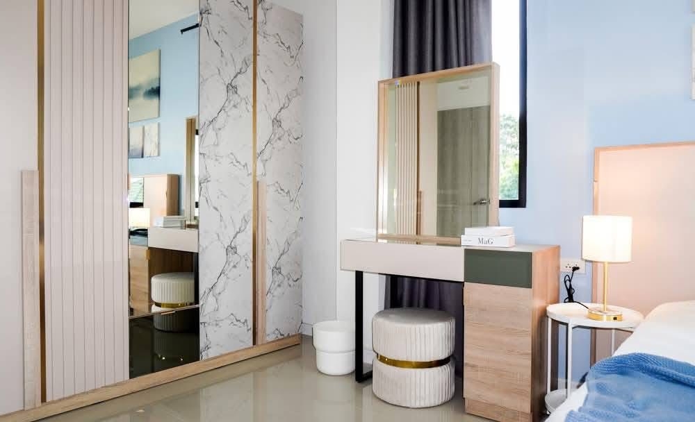 ขาย ทาวน์โฮม 3 ชั้น 4 ห้องนอน 3 ห้องน้ำ พัทยา (3)