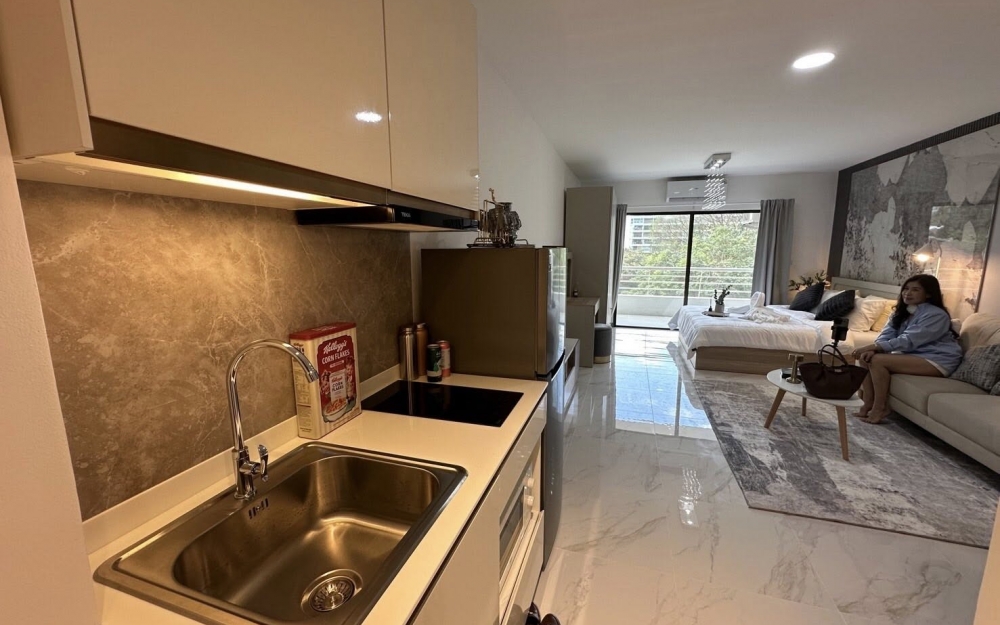 ขาย Pattaya Hill Resort Phratamnak พัทยาฮิลล์รีสอร์ท พระตำหนัก Studio วิวเมือง (1)