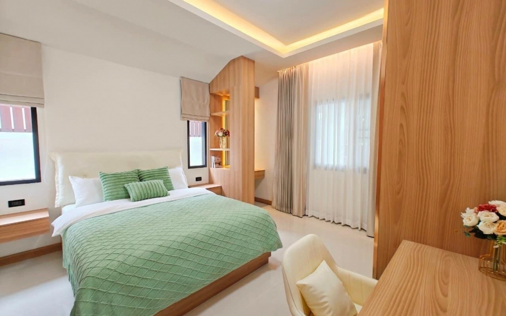 ขายบ้าน Pool Villa 4 ห้องนอน 3 ห้องน้ำ สยามคันทรีคลับ