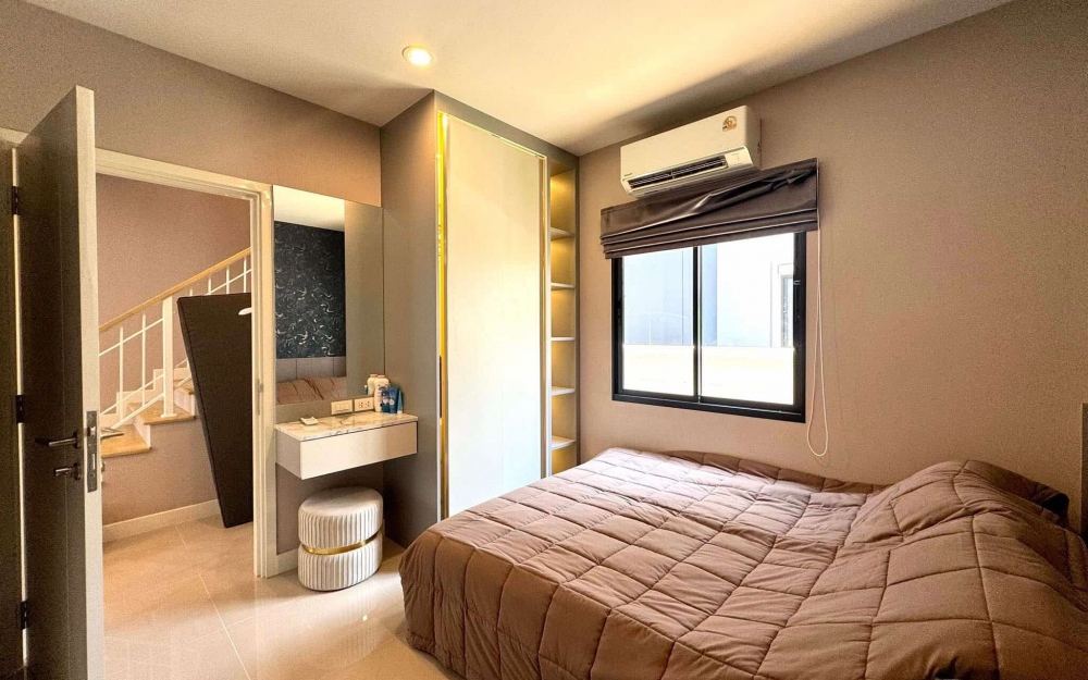 ขายบ้านเดี่ยว 2 ชั้น 4 ห้องนอน พัทยาเหนือ (2)	 Detached house for sale 2 floors 4