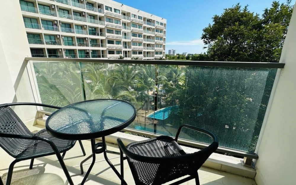 ปล่อยเช่า Laguna Beach 3 จอมเทียน สตูดิโอ ชั้น 4 วิวสระ ติดเจ้าของ