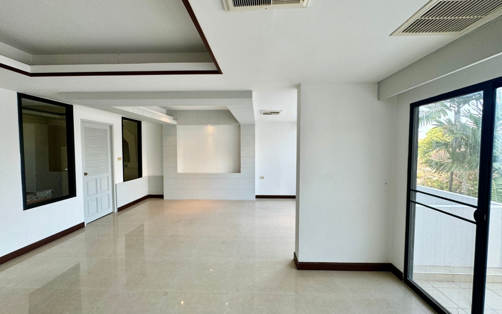 ขาย บ้าน 4 ชั้น 8 ห้องนอน 7 ห้องน้ำ จอมเทียน (2)