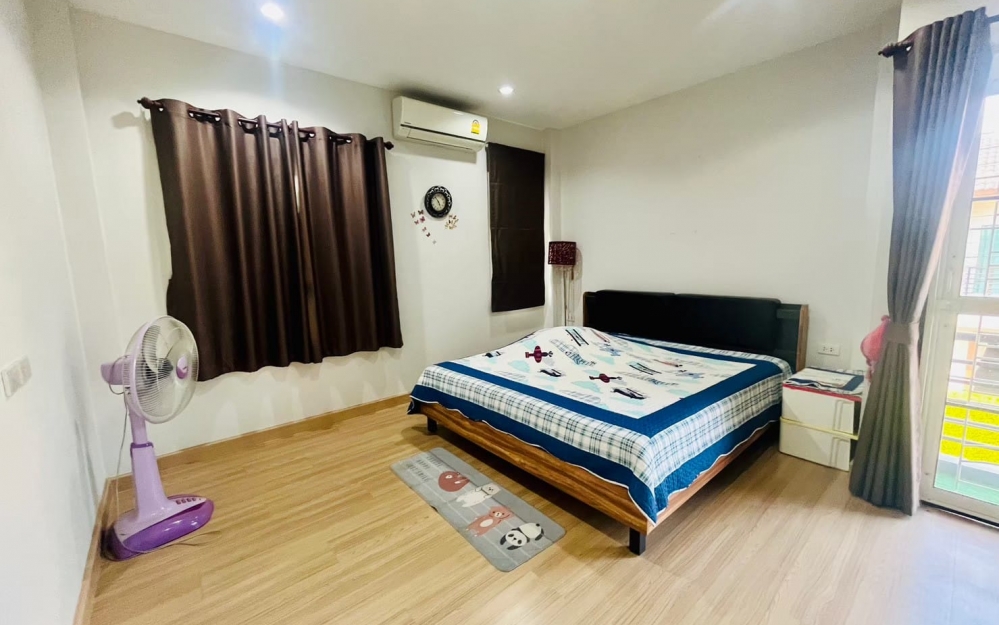 ขายบ้านเดียวสองชั้น 4 ห้องนอน 3 ห้องน้ำ หมู่บ้านภัททาเลต 2 โรงโป๊ะ (2)