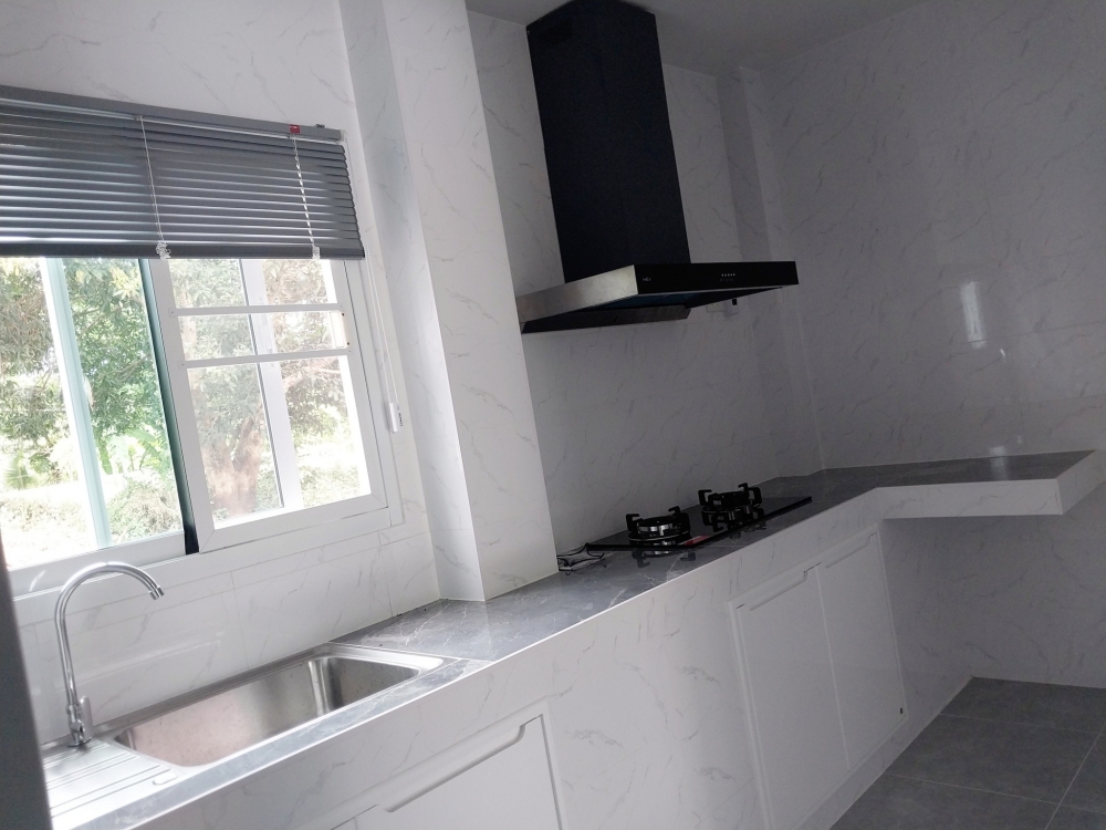 ขาย บ้านแฝด 2 ชั้น 3 ห้องนอน 2 ห้องน้ำ เนินพลับหวาน (2)