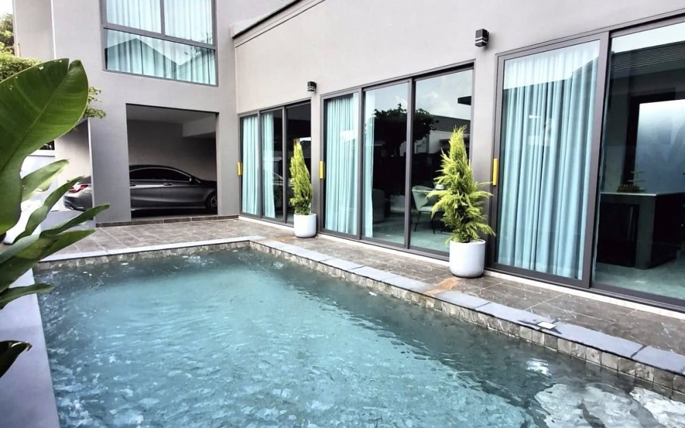 ขาย Pool Villa 2 ชั้น 4 ห้องนอน 6 ห้องน้ำ โป่ง มาบประชัน (3)