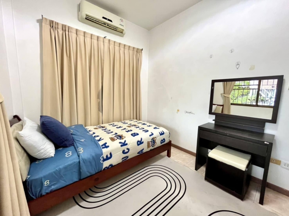 ให้เช่า บ้านเดี่ยว 3 ห้องนอน 2 ห้องน้ำ พัทยา