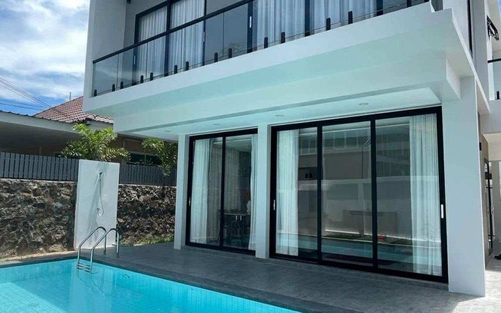 ให้เช่าพูลวิลล่า 3 ห้องนอน หนองปลาไหล