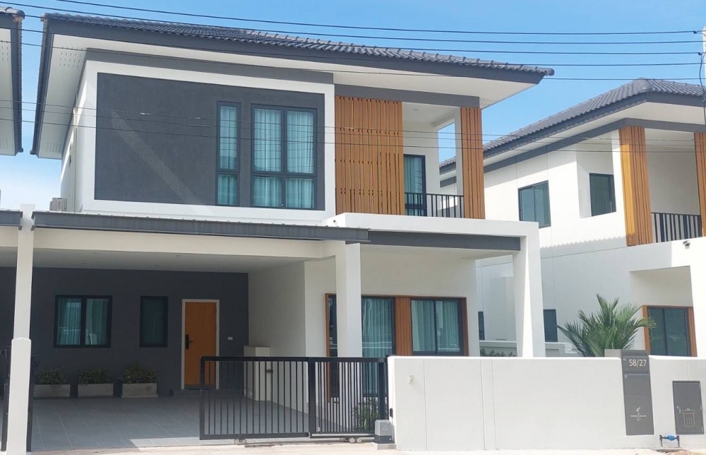 ให้เช่า บ้านเดี่ยว 2 ชั้น 3 ห้องนอน 1 ห้องน้ำ ห้วยใหญ่