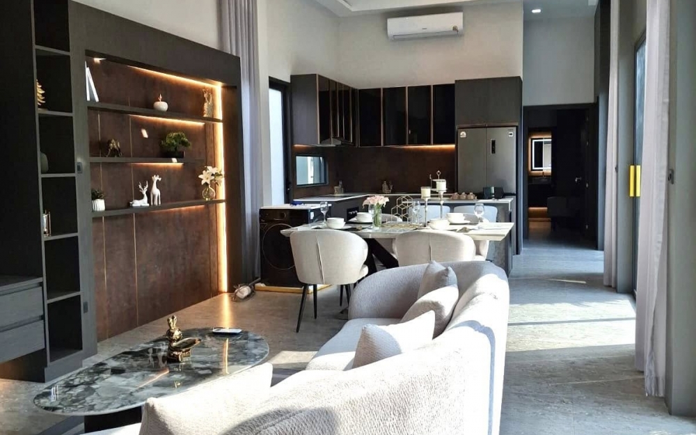 ขาย Pool Villa 2 ชั้น 4 ห้องนอน 6 ห้องน้ำ โป่ง มาบประชัน (3)