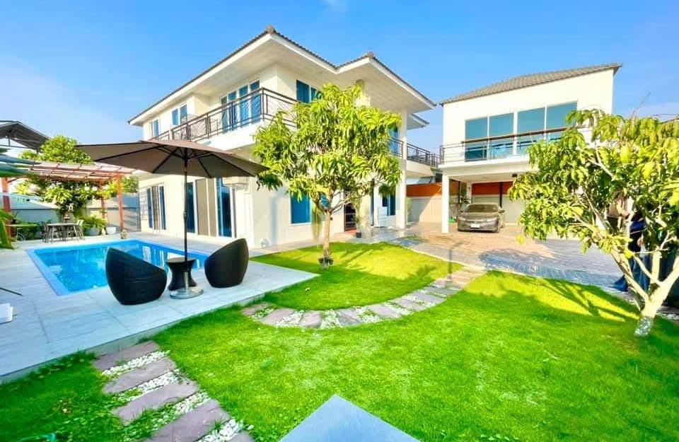 ขาย Pool Villa 2 ชั้น 4 ห้องนอน 5 ห้องน้ำ ขอบอ่างชากนอก (3)