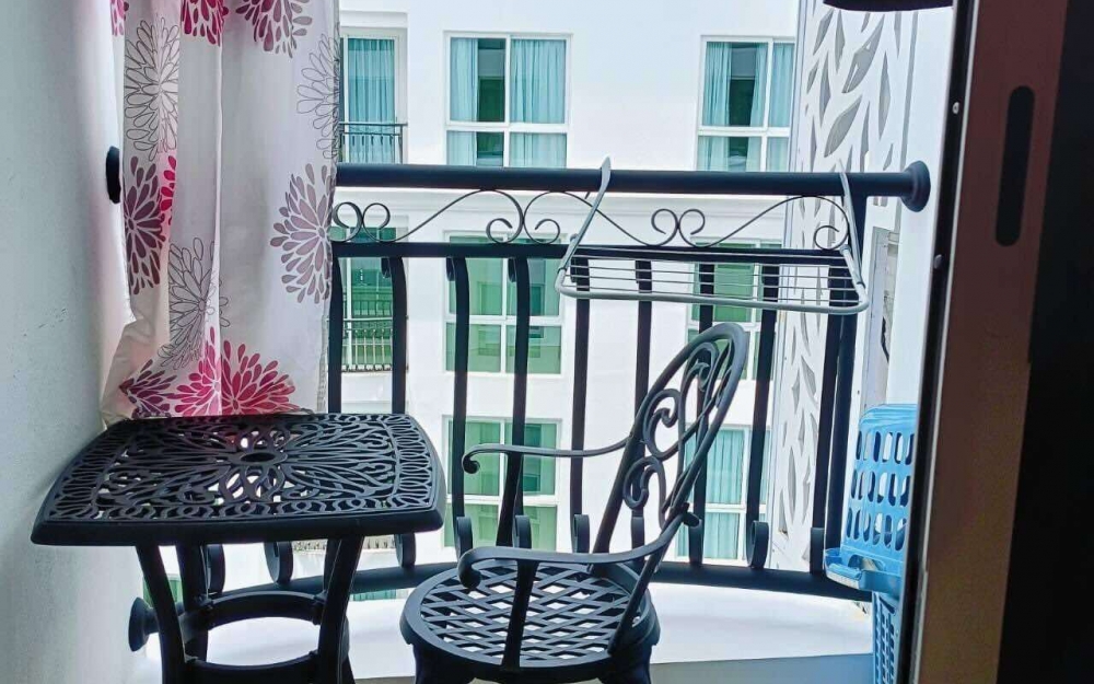 ปล่อยเช่ารายปี Olympus โอลิมปุส ซอยกอไผ่ พัทยาใต้ 1 ห้องนอน ชั้น 7 วิวสระ