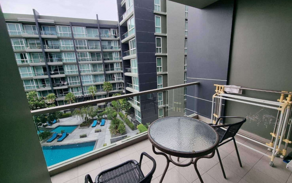 ปล่อยเช่ารายปี Apus Condo เอปัส คอนโด พัทยากลาง  1 ห้องนอน ชั้น 4 วิวสระ