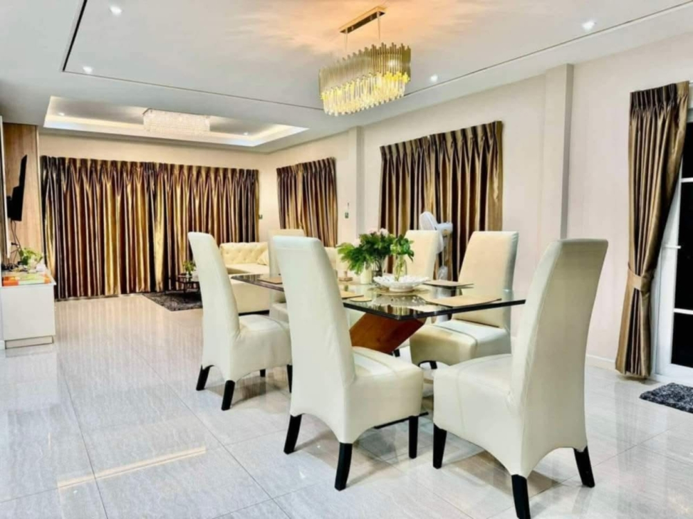 ขาย/ให้เช่า บ้าน Pool Villa เซ็นทรัลปาร์คฮิลล์ไซด์ (ทุ่งกลม-ตาลหมัน)