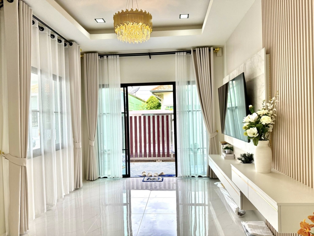 ขาย Pool Villa ชั้นเดียว 3 ห้องนอน 3 ห้องน้ำ ซอยสยาม (2)