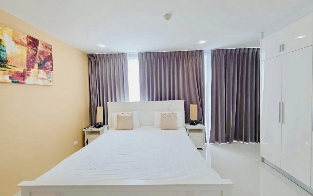 ขาย Club Royal Wongamat คลับ รอยัล วงศ์อมาตย์ 1 ห้องนอน วิวเมือง (2)