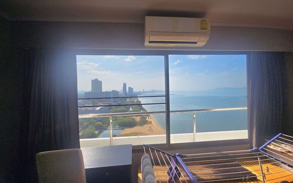 ให้เช่า Goldensand Beachside Condominium 3 ห้องนอน จอมเทียน