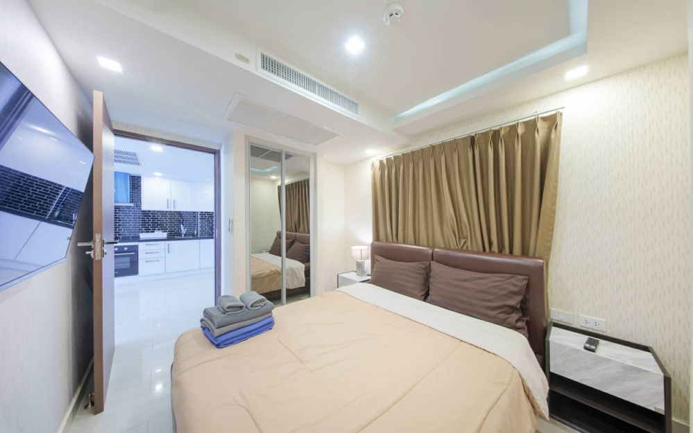 ขาย Grand Avenue Central Pattaya 2 ห้องนอน วิวสระ (0)