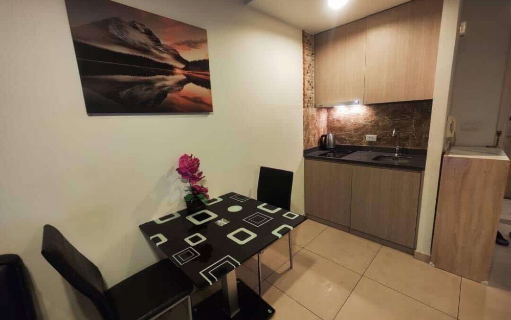 ขายพร้อมผู้เช่า Unixx South Pattaya พัทยาใต้ Studio ชั้น 10 วิวเมือง (3)