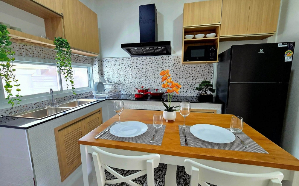 ให้เช่าพูลวิลล่า 3 ห้องนอน มาบประชัน