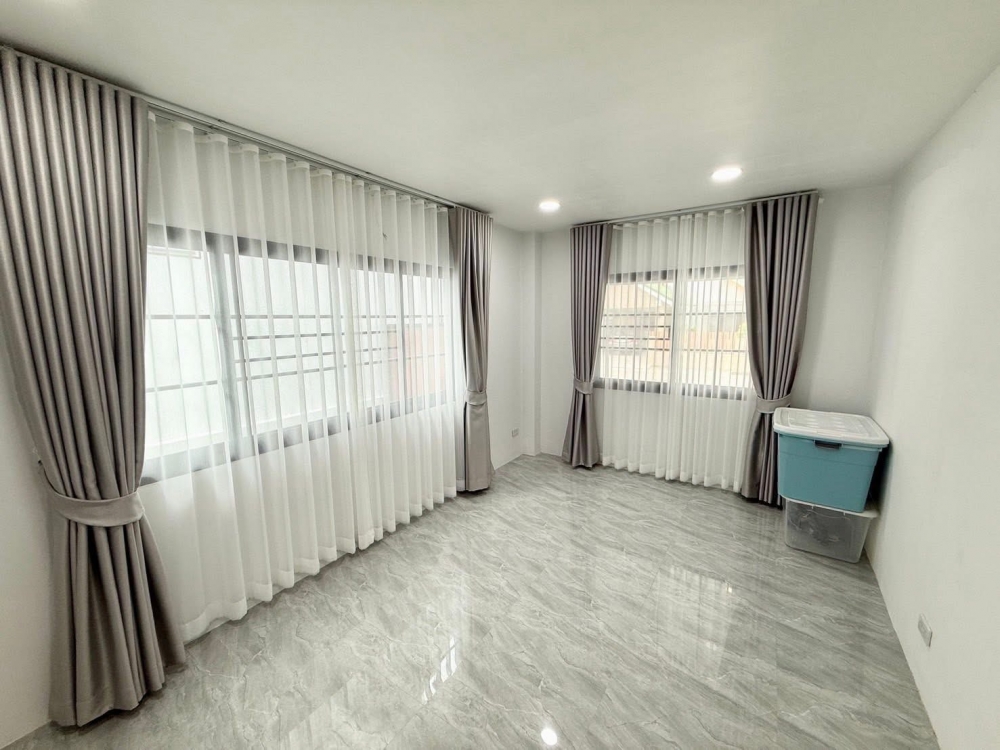 ขาย Pool Villa 4 ห้องนอน 3 ห้องน้ำ เขาน้อย (3)