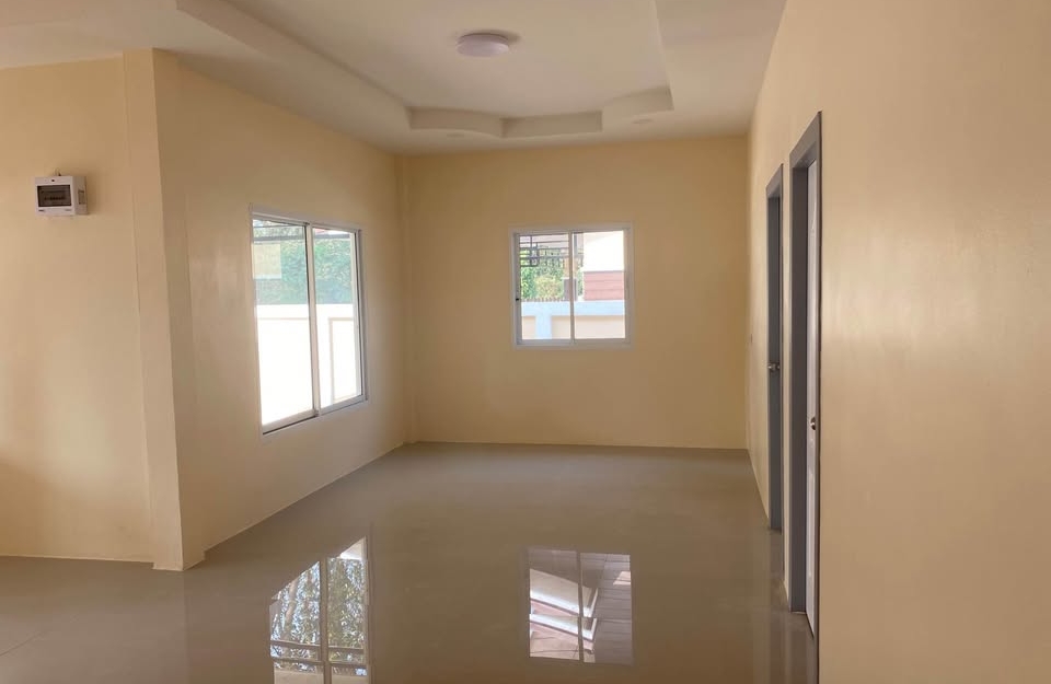 ขายบ้านเดี่ยว 3 ห้องนอน 2 ห้องน้ำ ห้วยใหญ่ (2)