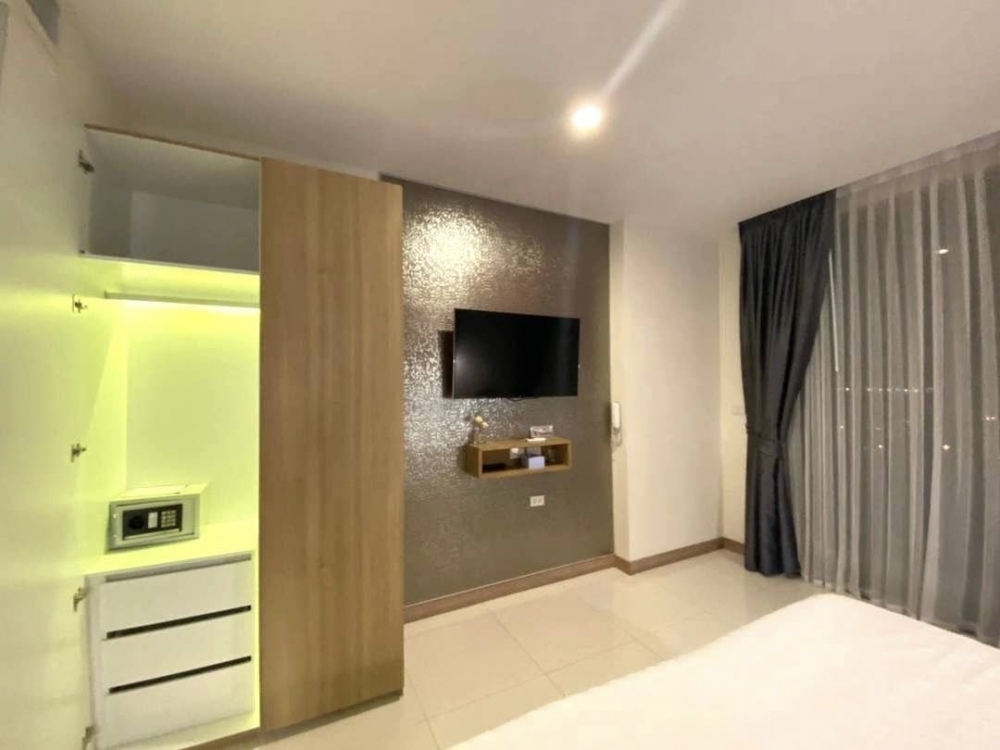 ขายพร้อมผู้เช่า Riviera Wongamat ริเวียร่า วงศ์อมาตย์ Studio วิวเมือง (3)