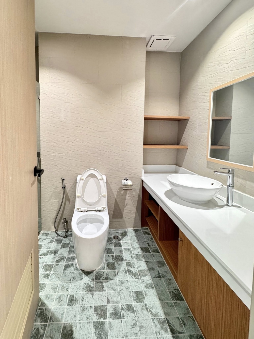 ขาย Gardenia Pattaya Jomtien การ์เด็นเนียร์ พัทยา จอมเทียน 2 ห้องนอน วิวเมือง (2)