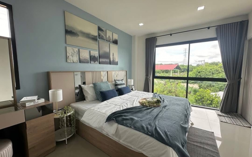 ขาย ทาวน์โฮม 3 ชั้น 4 ห้องนอน 3 ห้องน้ำ พัทยา (3)