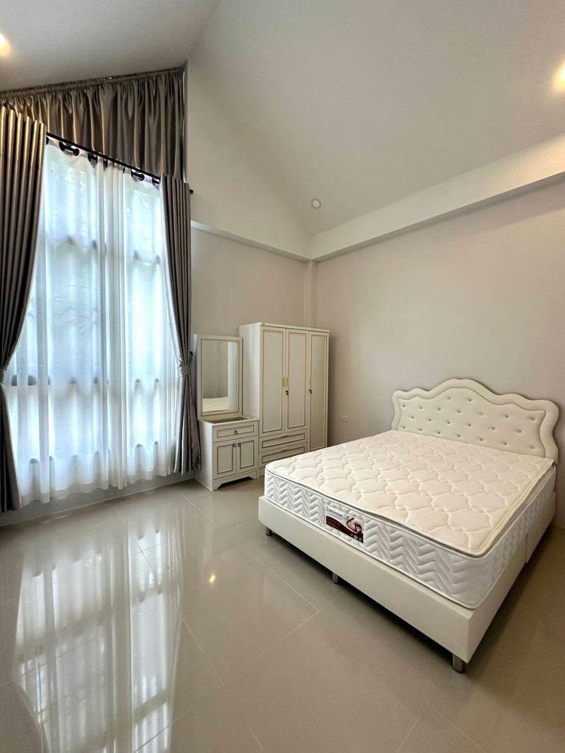 ขาย Pool Villa ชั้นเดียว 3 ห้องนอน 2 ห้องน้ำ มาบประชัน (2)