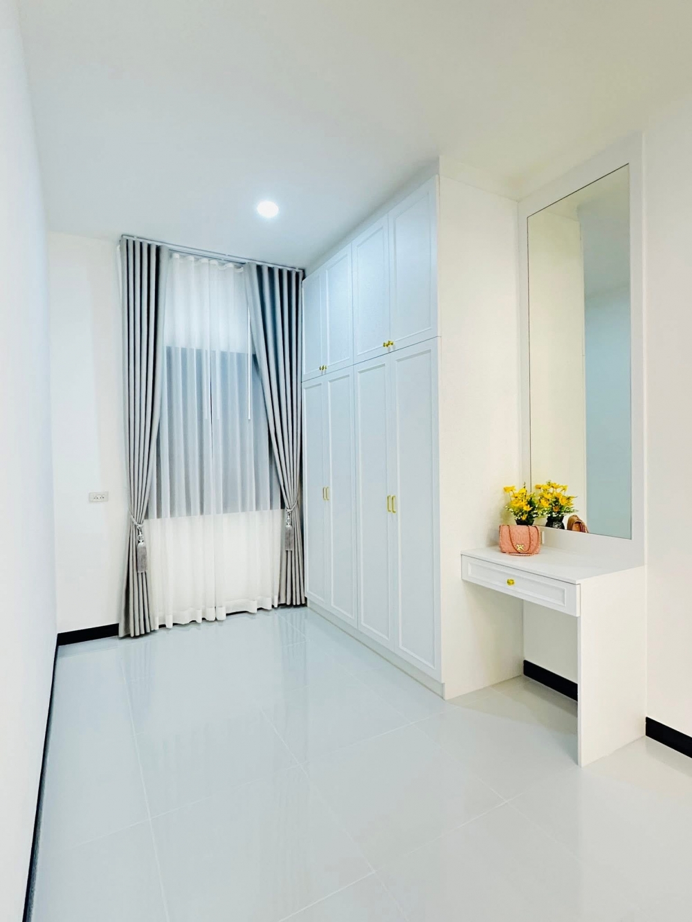 ขายบ้านเดี่ยว 2 ชั้น 4 ห้องนอน 5 ห้องน้ำ ห้วยใหญ่ (2)