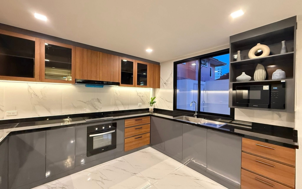 ขาย Pool Villa 2 ชั้น 6 ห้องนอน 7 ห้องน้ำ เอกมงคล ชัยพฤกษ์ 2 จอมเทียน (3)