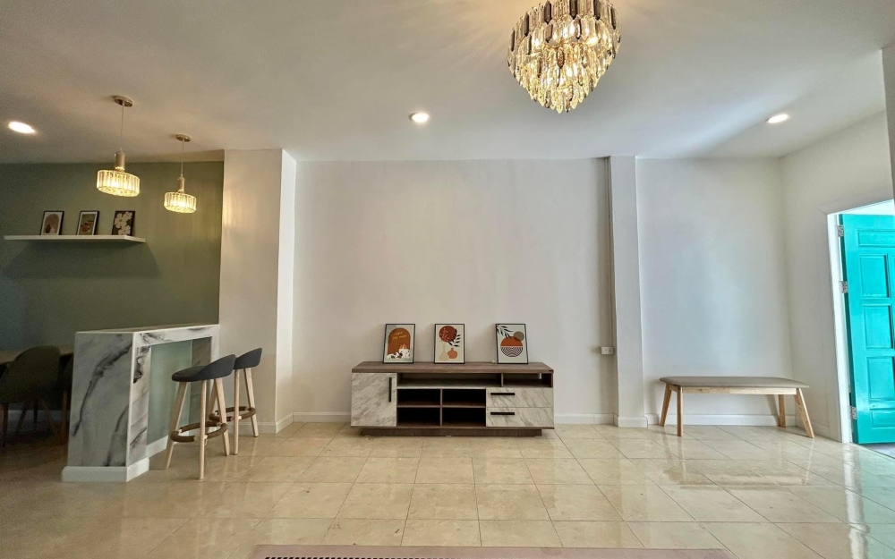 ขายทาวน์โฮม 2 ชั้น 2 ห้องนอน 2 ห้องน้ำ ปัณณธร 3 พัทยา (2)