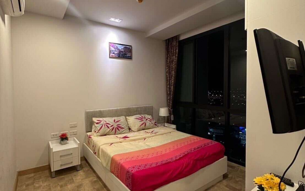 ปล่อยเช่ารายปี Pattaya Port North Pattaya พัทยาพรอทซ์ พัทยาเหนือ Studio ชั้น 32 วิวเมือง