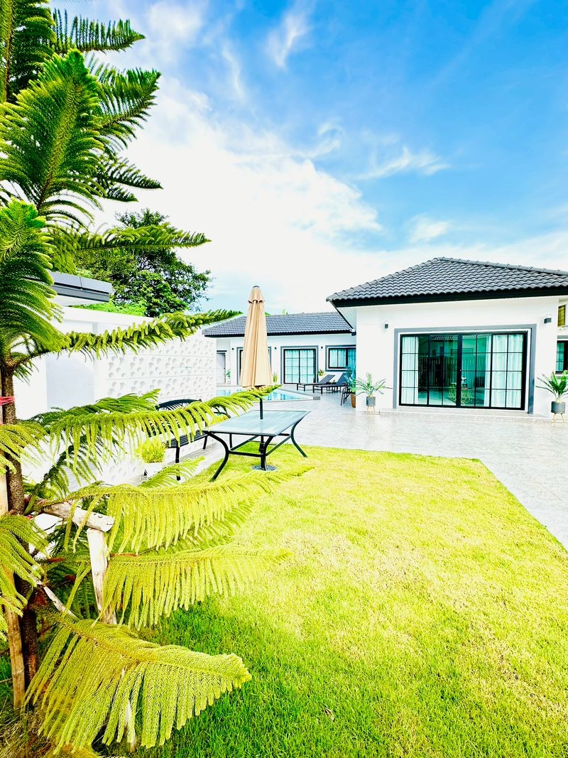 ขาย Pool Villa ชั้นเดี่ยว 4 ห้องนอน 3 ห้องน้ำ พัทยาเหนือ (3)