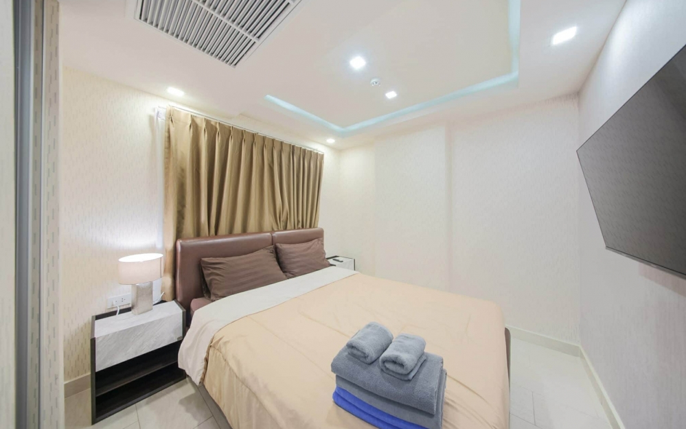 ขาย Grand Avenue Central Pattaya 2 ห้องนอน วิวสระ (0)