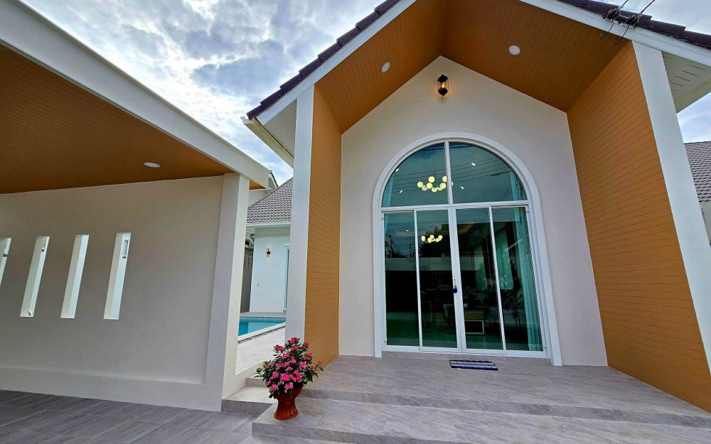 ให้เช่าพูลวิลล่า 3 ห้องนอน มาบประชัน