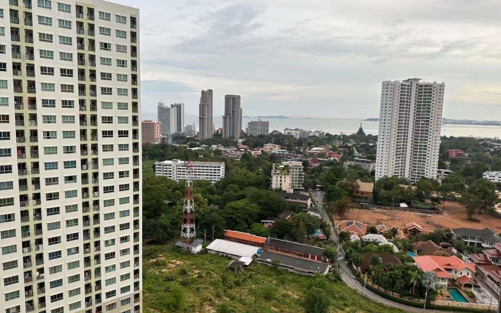 ปล่อยเช่ารายปี Lumpini Na Kluea Wongamat ลุมพินี นาเกลือ วงศ์อมาตย์ 1 ห้องนอน 1 ห้องน้ำ