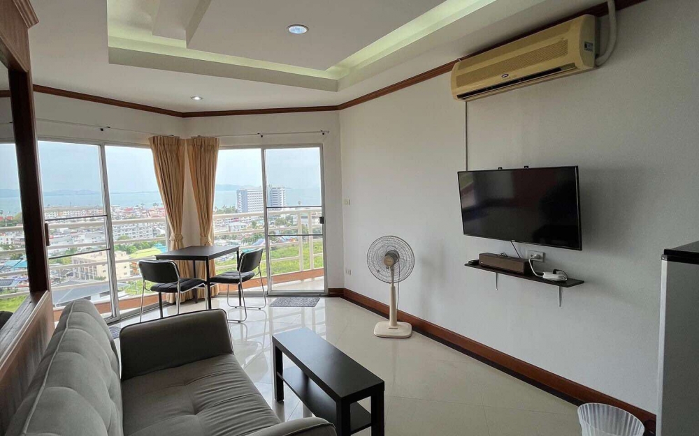 ปล่อยเช่ารายปี Rim Haad Condo Jomtien ริมหาด คอนโด จอมเทียน 1 ห้องนอน ชั้น 15 วิวทะเล
