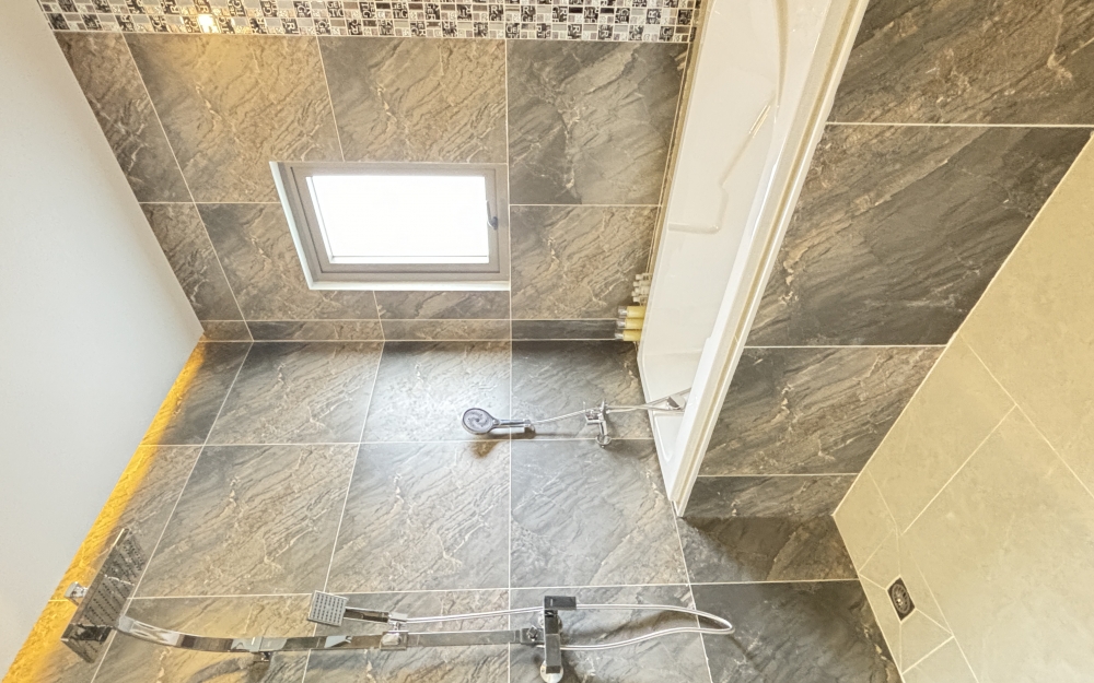 ขาย Pool Villa 2 ชั้น 7 ห้องนอน 8 ห้องน้ำ ห้วยใหญ่ (2)