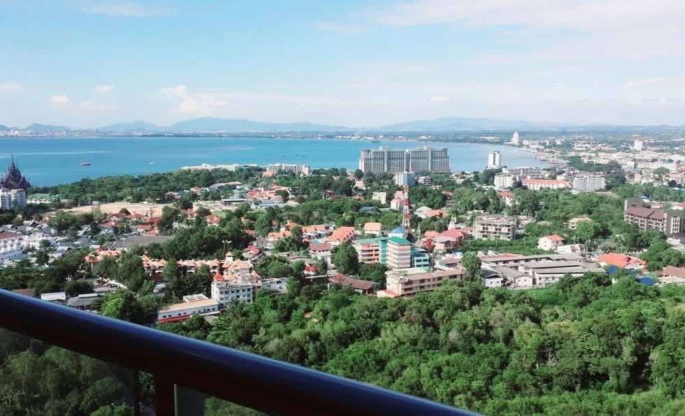 ให้เช่า Zire Wongamat 2 ห้องนอน วิวทะเล