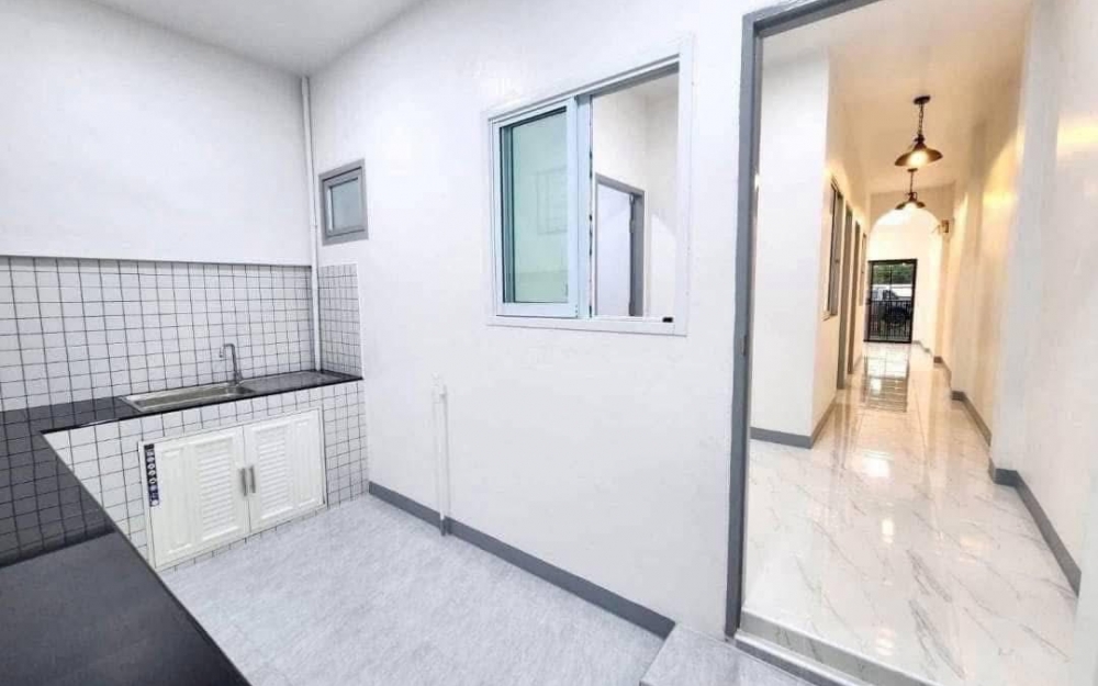 ขายทาวน์เฮ้าส์ชั้นเดียว 2 ห้องนอน 1 ห้องน้ำ ชากกระปอก-เครือสหพัฒน์ (1)