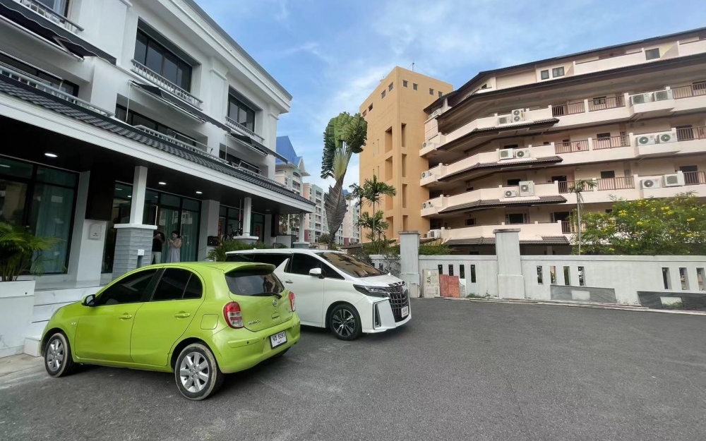 ขาย อาคารพาณิชย์ 3 ชั้น ทัพพระยา (2)