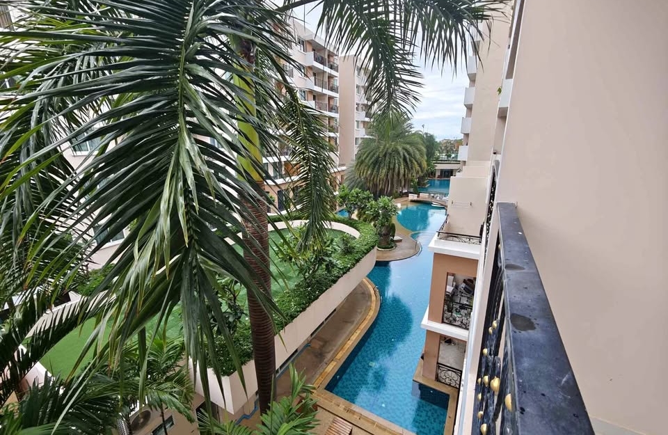 ขาย Paradise Park Jomtien พาราไดซ์ ปาร์ค จอมเทียน 1 ห้องนอน วิวสระ