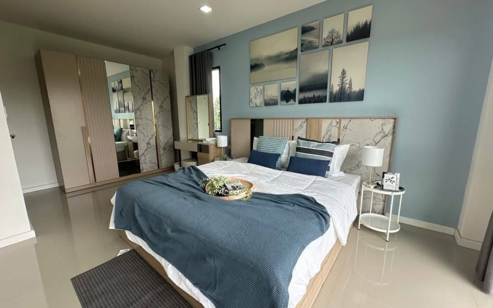 ขาย ทาวน์โฮม 3 ชั้น 4 ห้องนอน 3 ห้องน้ำ พัทยา (3)