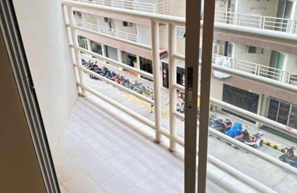 ขาย Rim Haad Jomtien ริมหาด จอมเทียน Studio วิวเมือง (2)